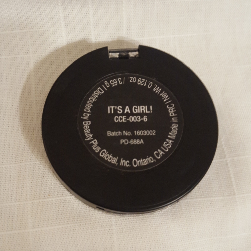 Ipsy Bag with 7 Cosmetic Items - Picture 5 of 7